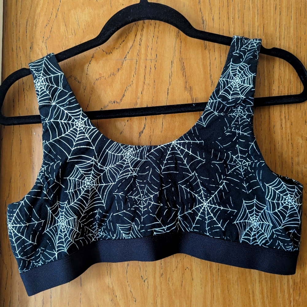 MeUndies 2X Curvy U-Back Bralette Web Design Print